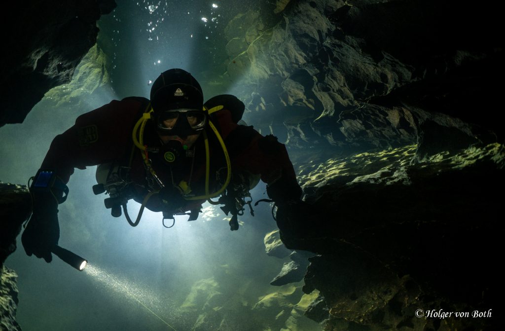 French underwater worlds, Source Bleu de Cusance, Jura, France