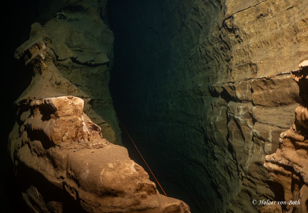 French underwater worlds, Source Du Planey, Jura, France