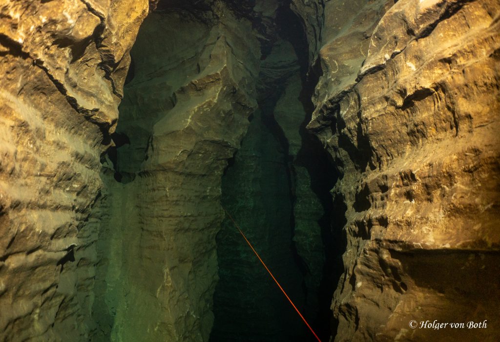 French underwater worlds, Source Du Planey, Jura, France