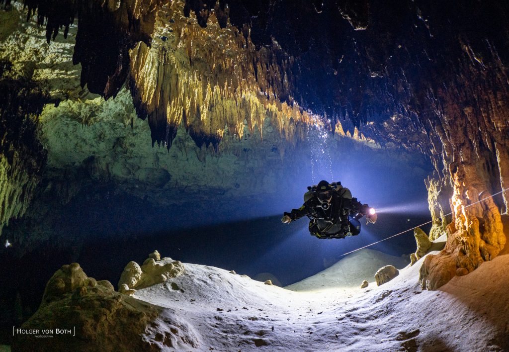 Cenote El Toh