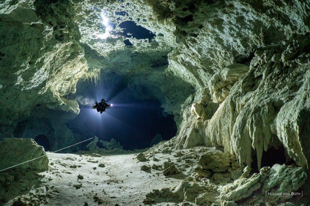 Cenote Dos Pisos