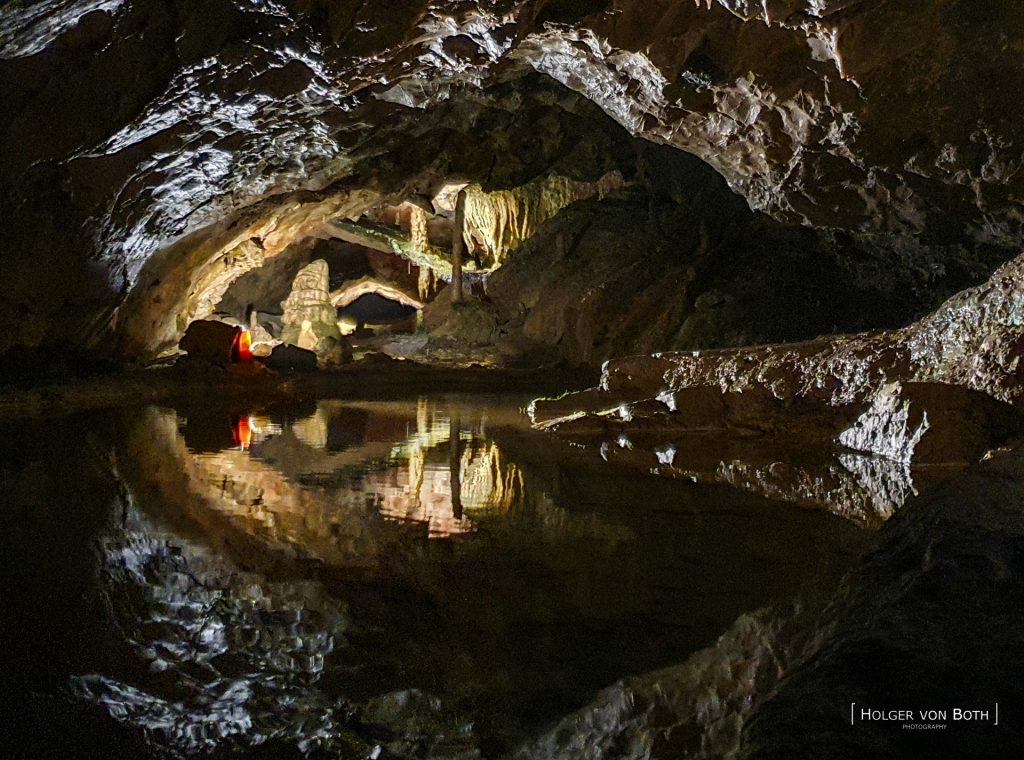 Beatus Cave